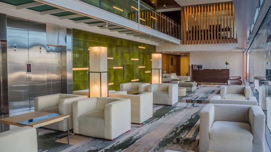 Hilton Garden Inn Montevideo Lobby