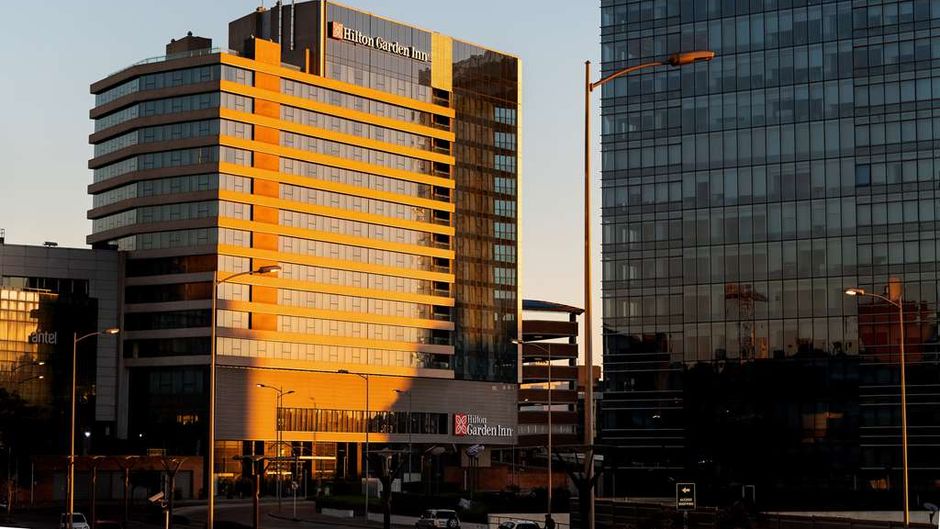 Hilton Garden Inn Montevideo Exterior