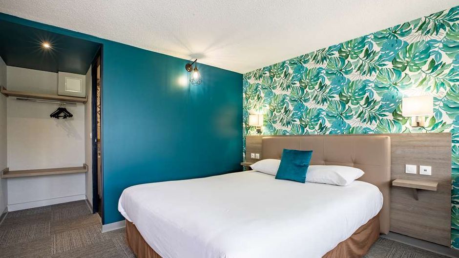 Campanile Hotel Room