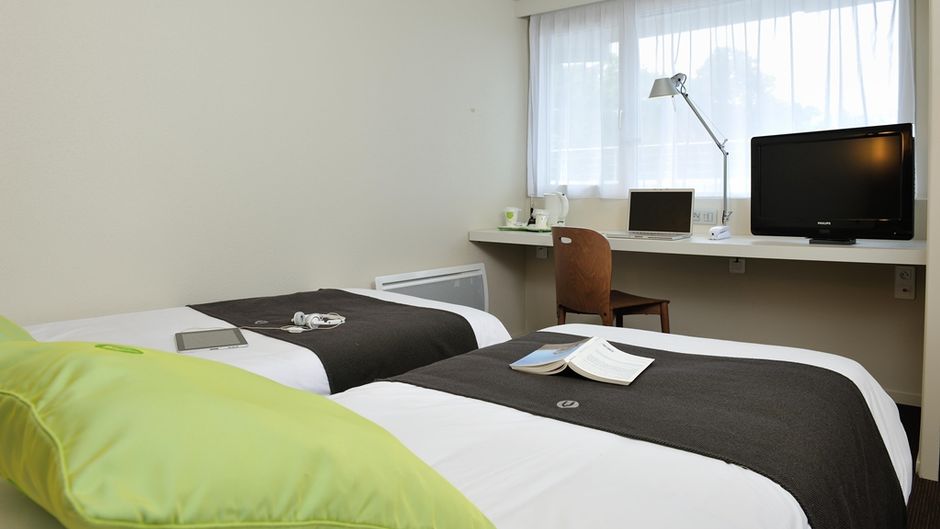 Campanile Lorient Lanester Room
