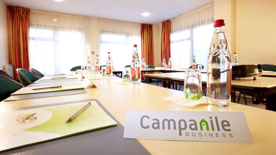 Campanile Manosque Meeting