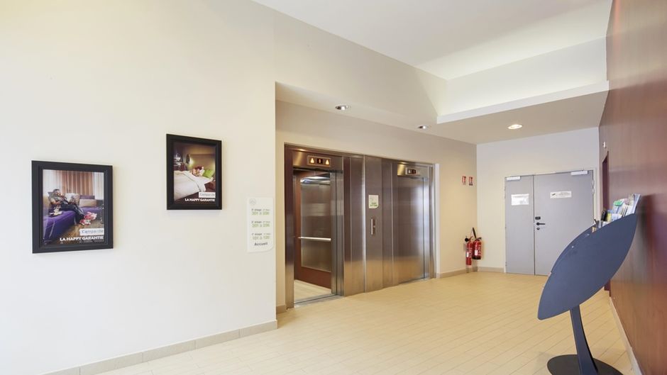 Campanile Annemasse Centre Gare Lobby