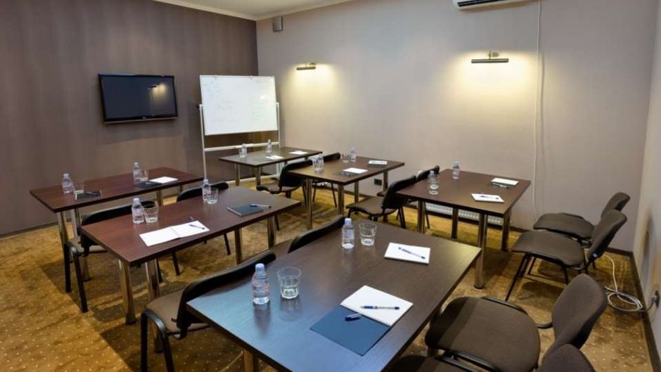 Alexandrovskiy Hotel Meeting