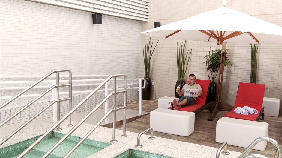Novotel Santos Pool
