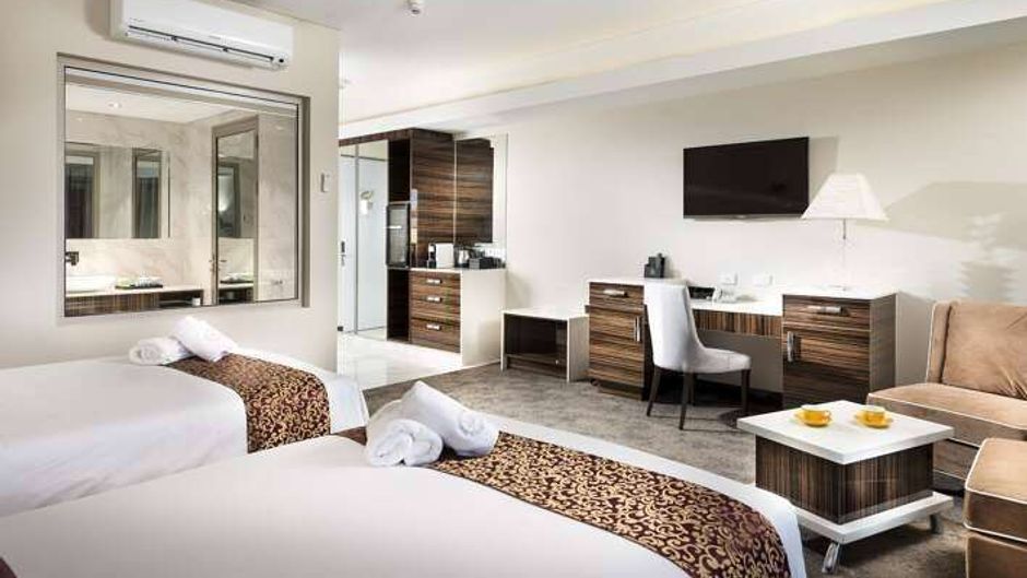 Swan River Hotel Room