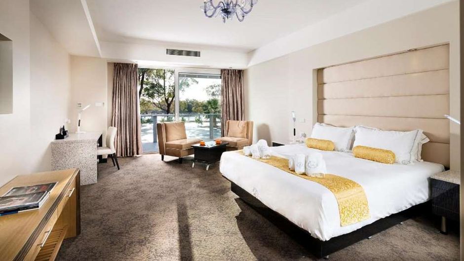 Swan River Hotel Room