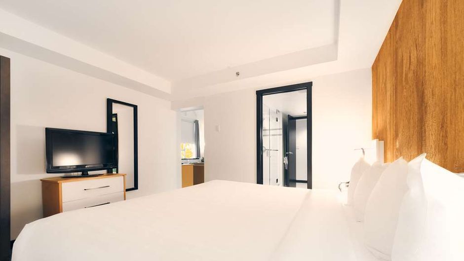 Aava Whistler Hotel Suite