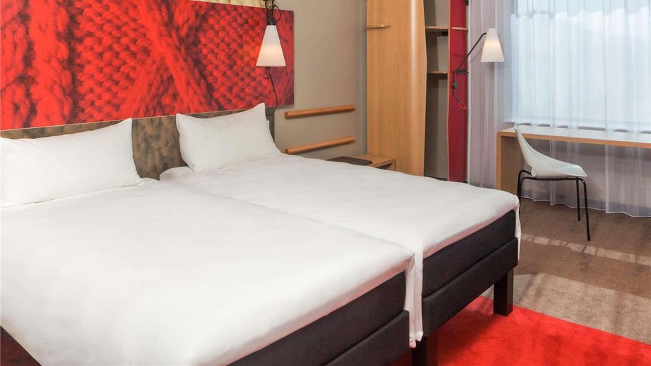 Ibis Wroclaw Centrum Exterior