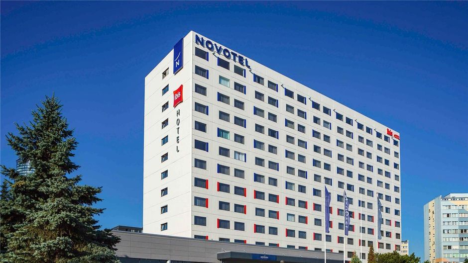 Novotel Wroclaw Centrum Exterior