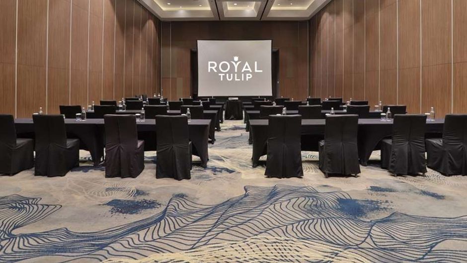 Royal Tulip Gunung Geulis Ballroom