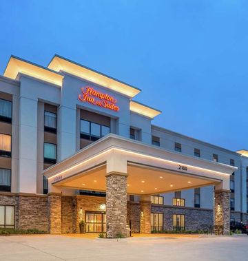Hampton Inn & Suites Ames