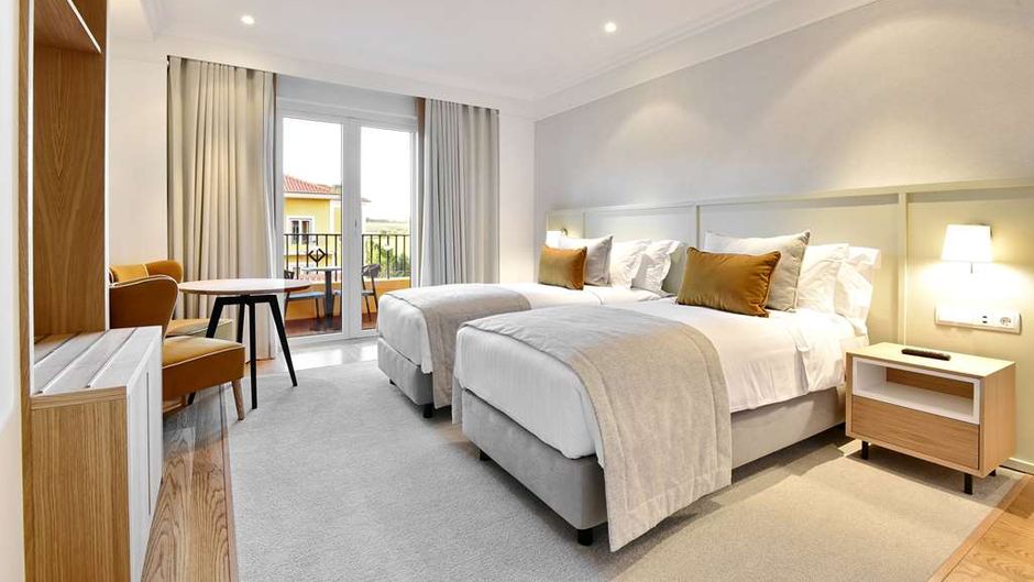 Dolce CampoReal Lisboa Room