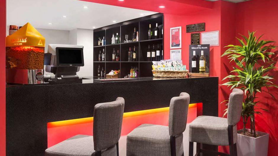 Ramada London South Mimms M25 Restaurant