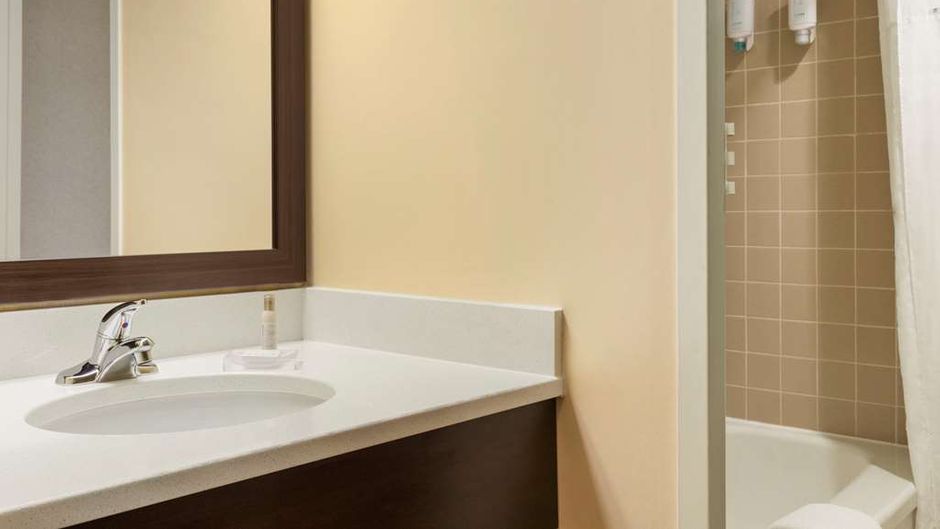 Travelodge Sydney, Nova Scotia Room