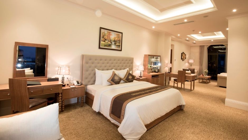 Crystal Palace Hotel Room