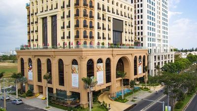 Crystal Palace Hotel