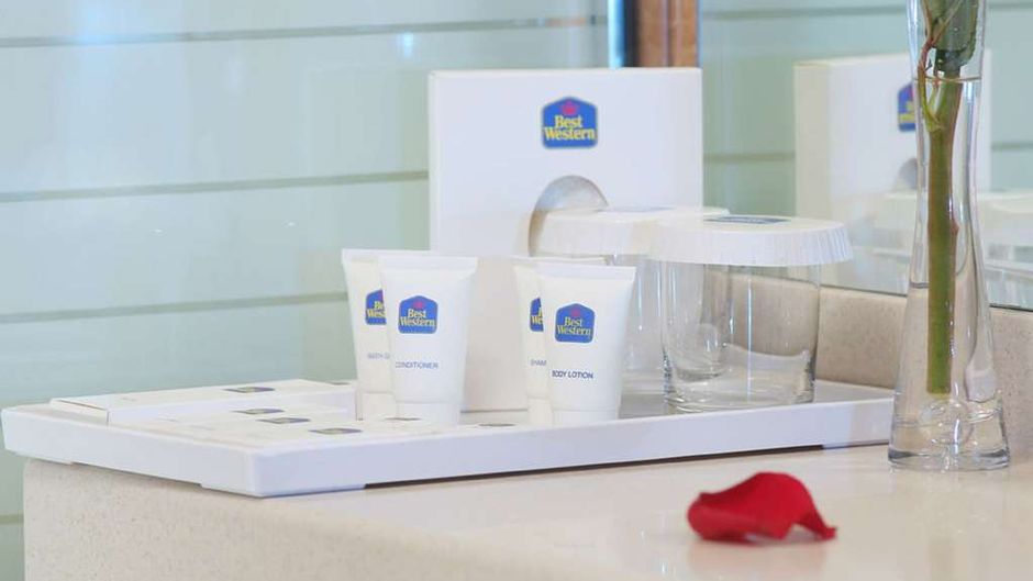 Best Western Plus Salmiya Room