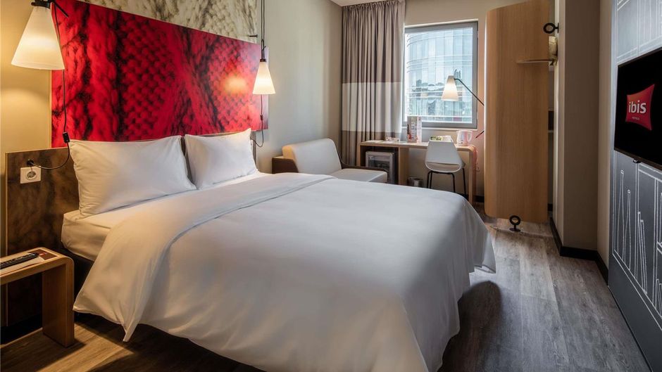 Ibis Istanbul West Exterior