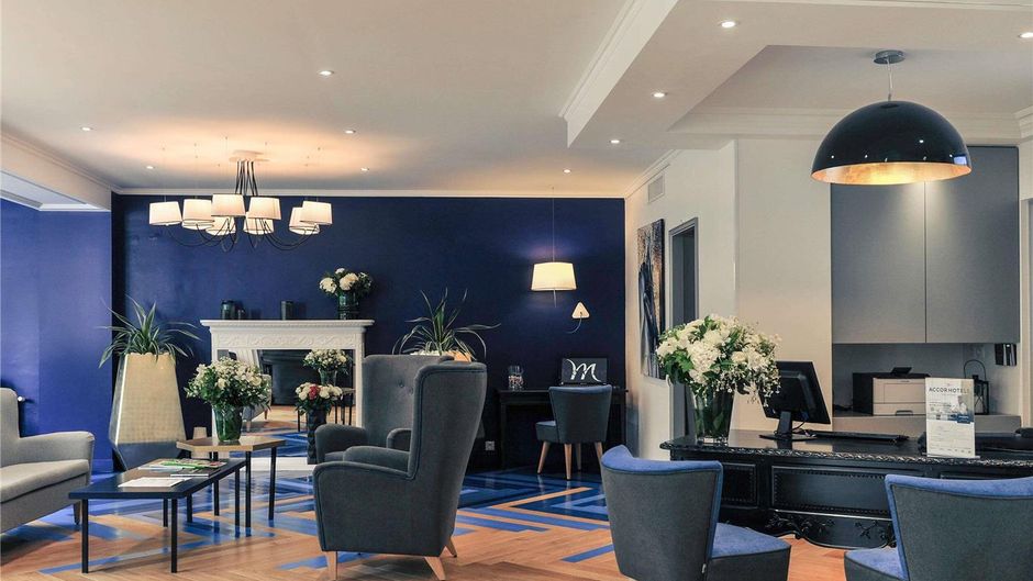 Mercure Paris Saint Cloud Hippodrome Meeting