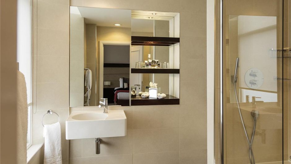 Mercure Aberdeen Caledonian Hotel Room