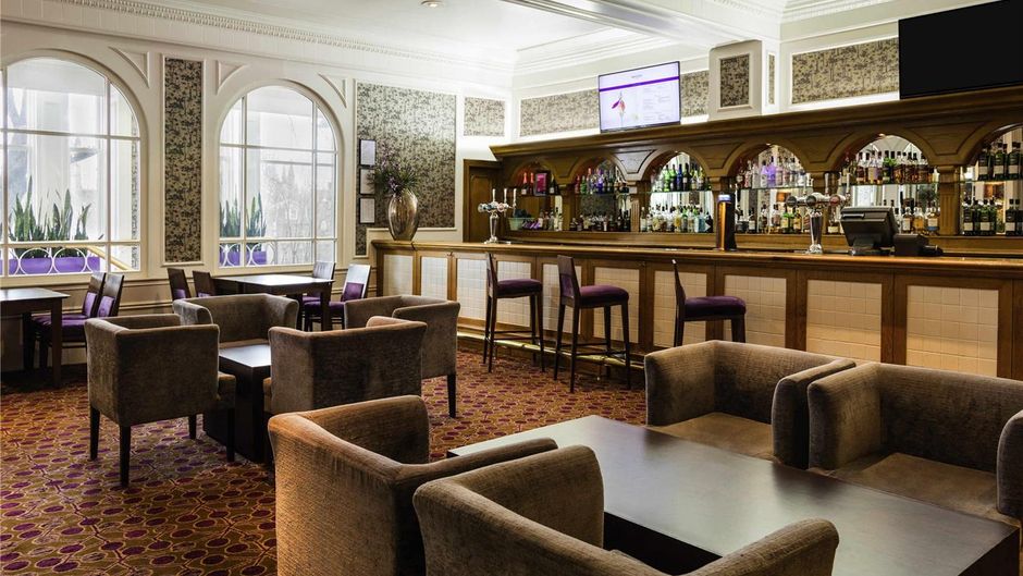 Mercure Aberdeen Caledonian Hotel Exterior