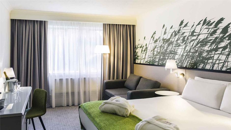 Mercure Daventry Court Hotel & Spa Room