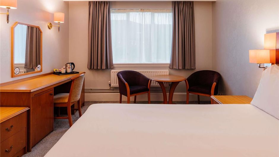 Mercure Daventry Court Hotel & Spa Exterior