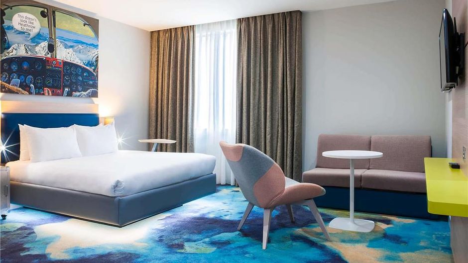 Ibis Styles London Heathrow Airport Room