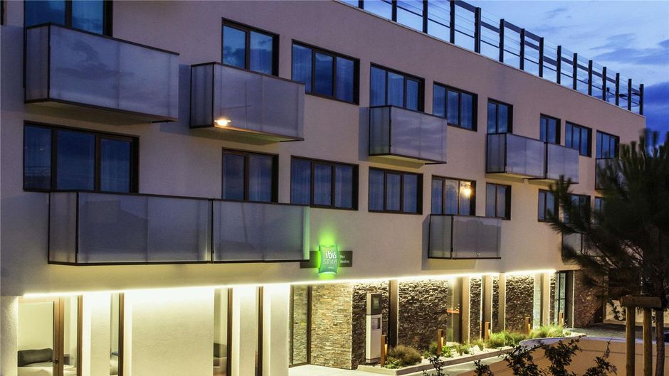 Ibis Styles Collioure Port Vendres Exterior