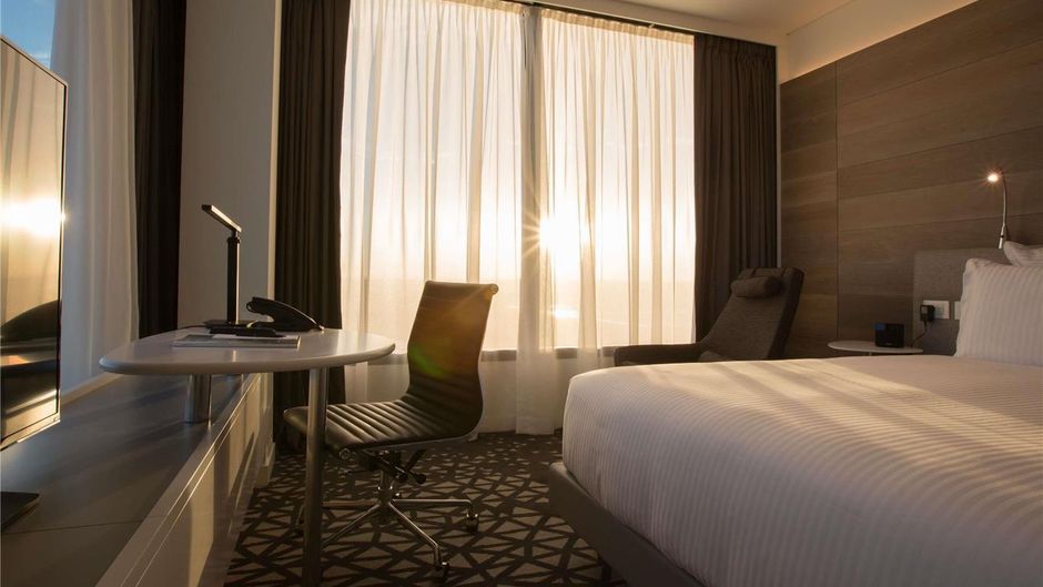 Pullman Sydney Airport Hotel Exterior
