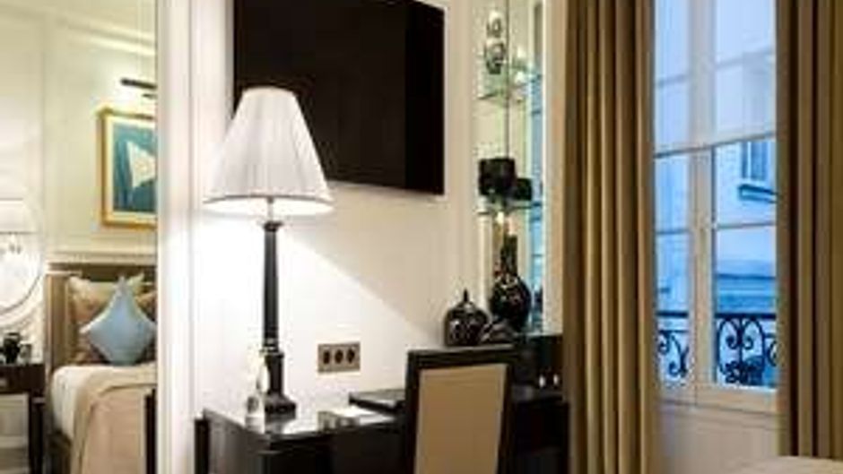 Hotel Francois 1er Room
