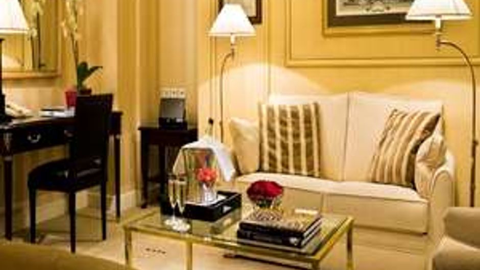Hotel Francois 1er Suite