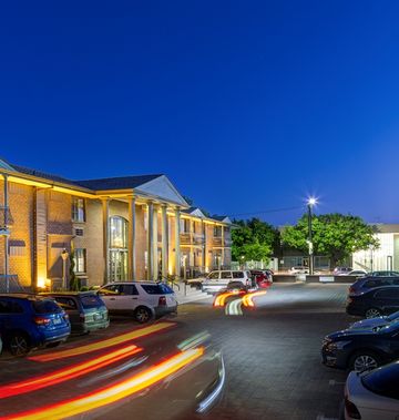 Adelaide Inn