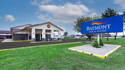 Baymont Inn & Suites Perrysburg