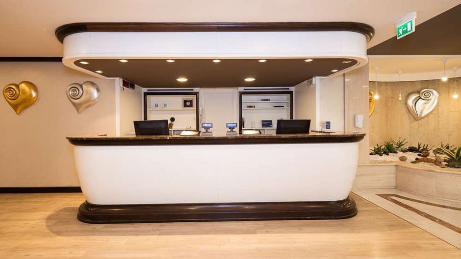 Best Western Plus Tower Hotel Bologna Lobby
