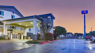 Motel 6 Balch Springs