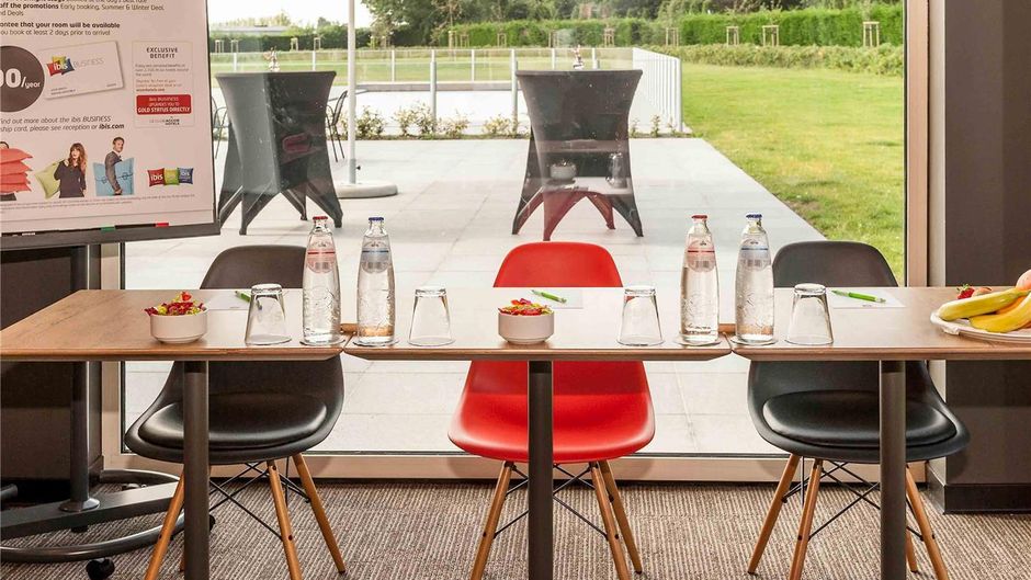 Ibis De Haan Meeting