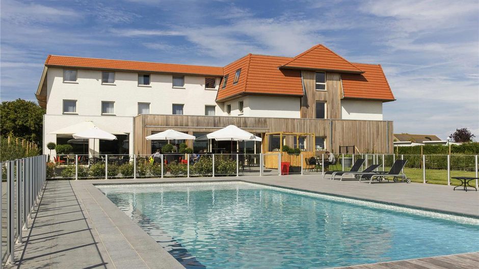 Ibis De Haan Pool