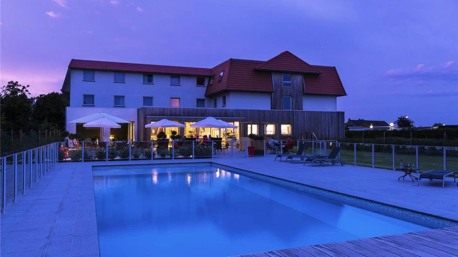 Ibis De Haan Pool