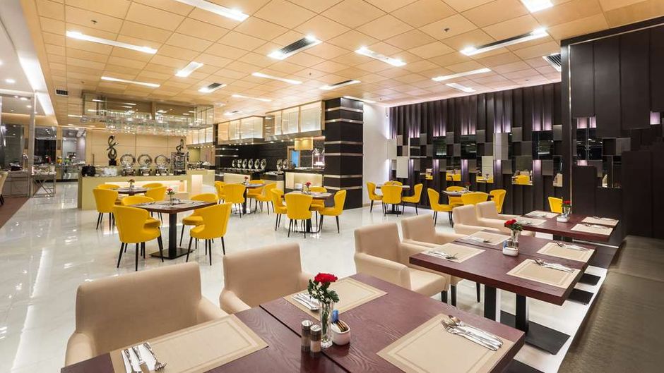 Best Western Plus Wanda Grand Hotel Restaurant