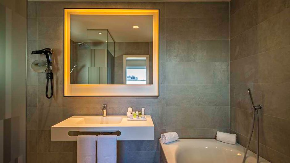 NH Collection Madrid Suecia Room