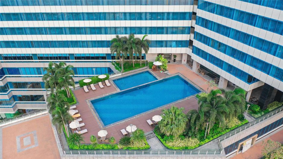 Melia Yangon Pool