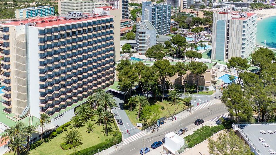 Sol Barbados Exterior