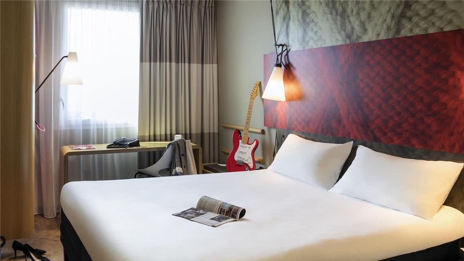 Ibis Saint Quentin en Yvelines Velodrome Room