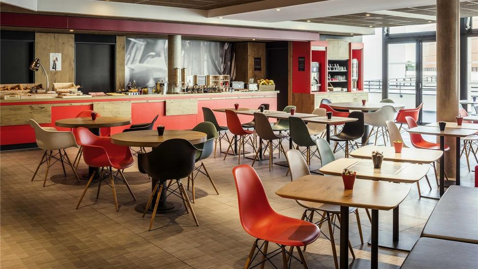 Ibis Saint Quentin en Yvelines Velodrome Restaurant