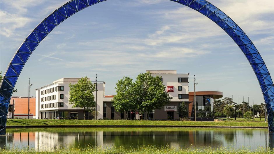 Ibis Saint Quentin en Yvelines Velodrome Other