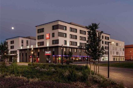 Ibis Saint Quentin en Yvelines Velodrome