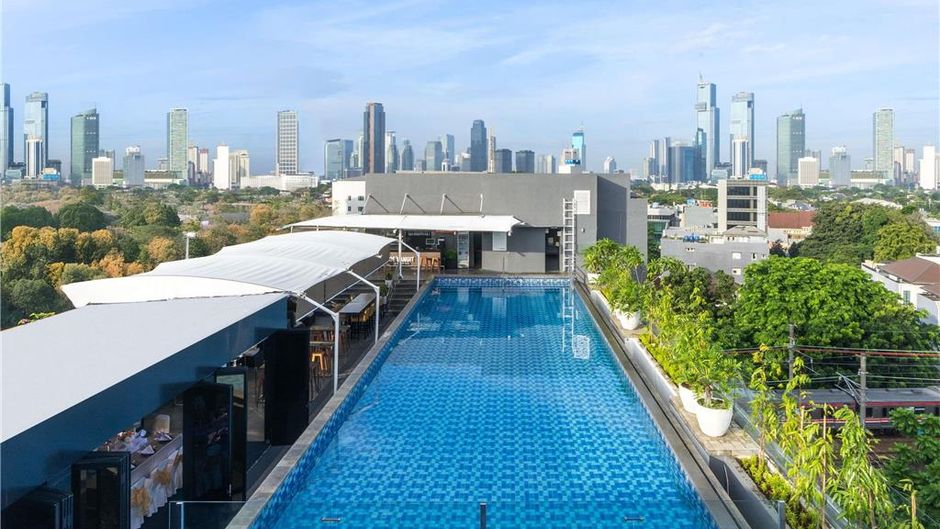 Mercure Jakarta Cikini Exterior