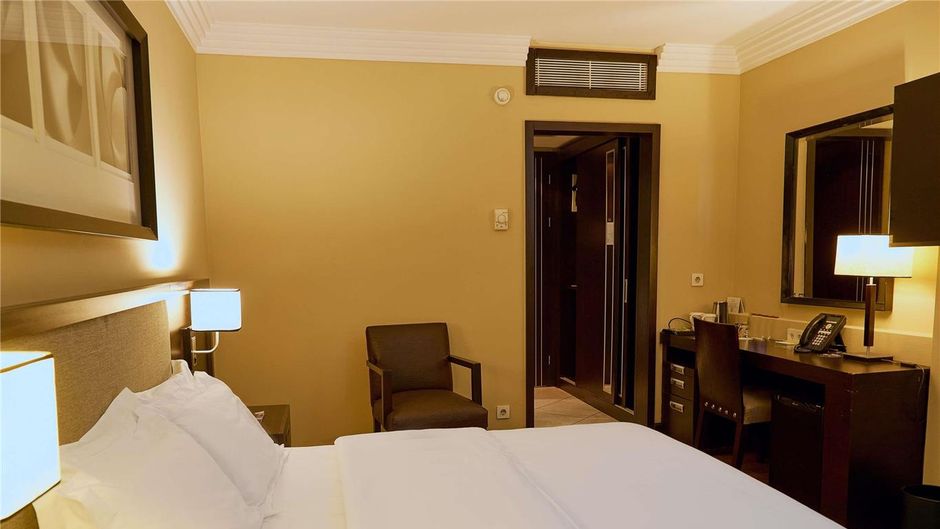 Pullman Lubumbashi Grand Karavia Hotel Room