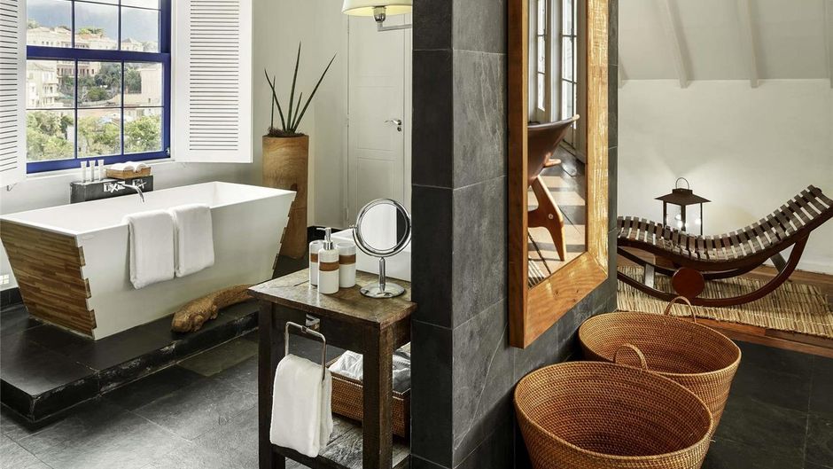 Hotel Santa Teresa MGallery Suite